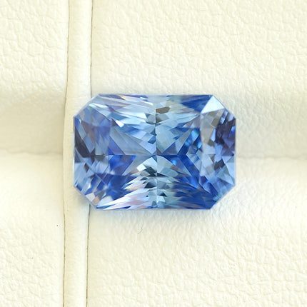 Ceylon Blue Sapphire - 5.65 ct