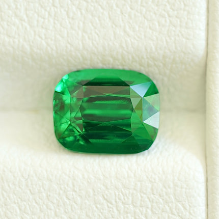 Natural Tsavorite - 2.07 ct