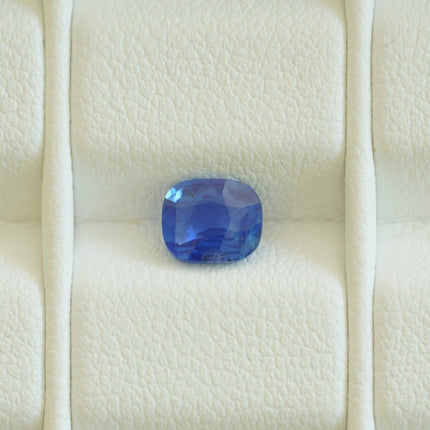 Natural Blue Sapphire - 1.01 ct