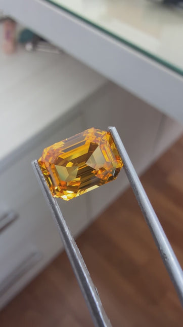 Natural Yellow Sapphire - 3.51 ct