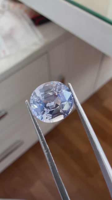 Natural Bi-Color Sapphire - 4.59 ct
