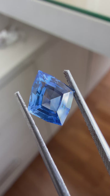Ceylon Blue Sapphire - 2.03 ct